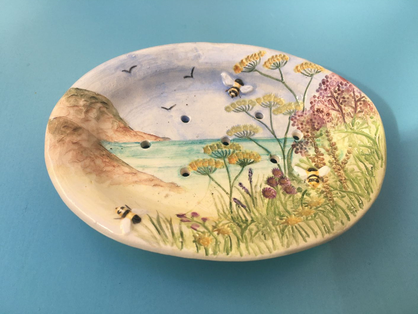 Oval Sea, Meadow & Bee Dishes