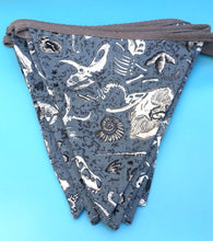 Hootchie Mama Bunting