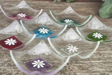 Berserks Handmade Fused Glass - Daisy Ring Dishes