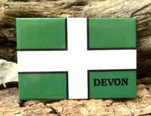 Devon Flag Badges, Stickers, Magnets, Keyrings, Tote Bags & Flags