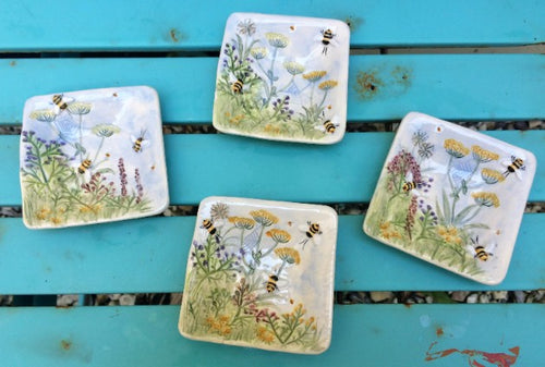 Small Square Meadow & Bee Dishes