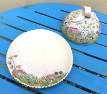 Bee & Meadow Mini Dome & Saucer